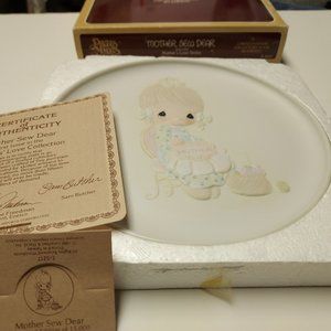 Enesco Precious Moments Plate E- 5217 Mother Sew Dear Mother's Love Series 1980